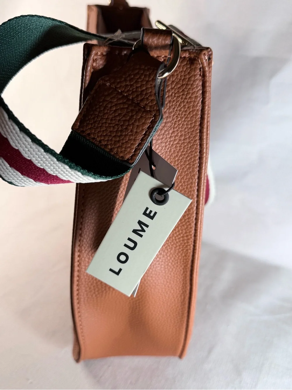 Loume tan crossbody